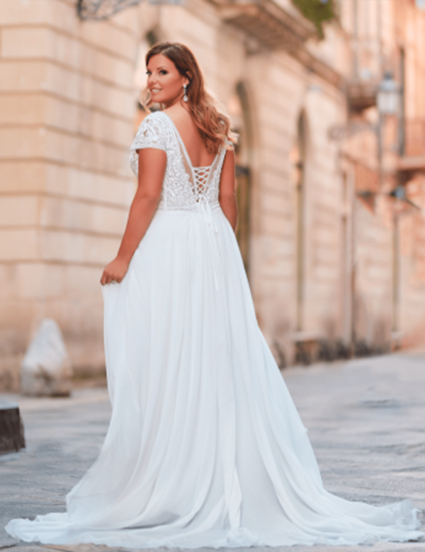 Robe de mariée 24301-02 à Agen