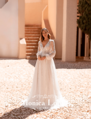 Robe de mariée 8244-01 à Agen