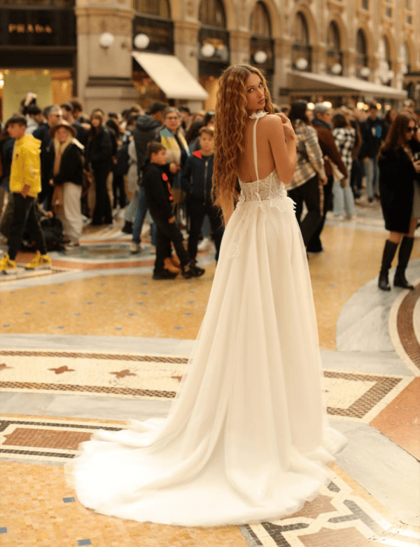 Robe de mariée 2406_A2 à Agen