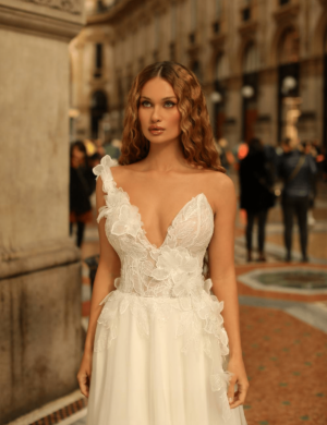 Robe de mariée 2406_A3 à Agen