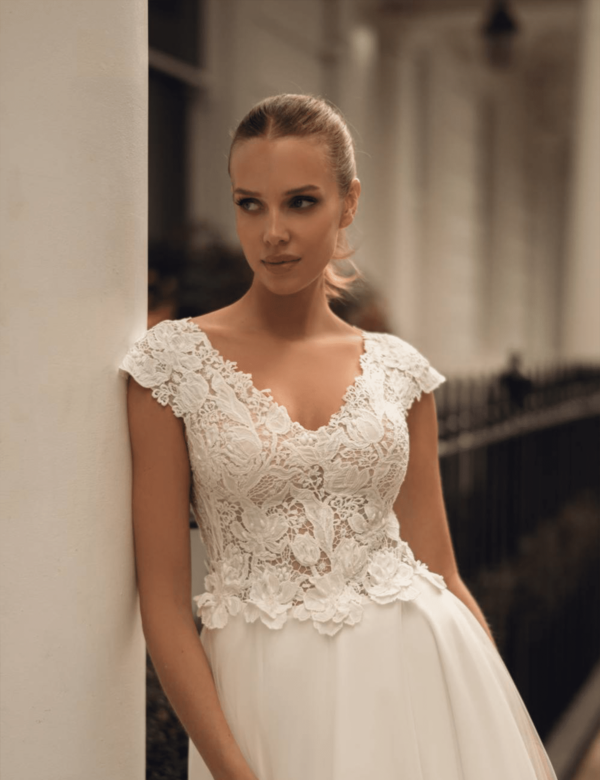 Robe de mariée 2514_A3 à Agen